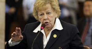 Ooops… Hot mic reveals lawmakers intent to confiscate guns